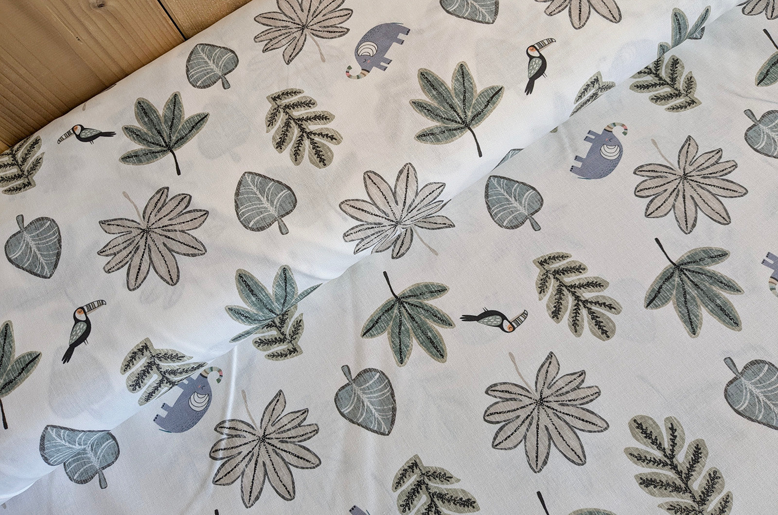 Baumwolldruck Meterware, BW-Stoff digital bedruckt Elefanten