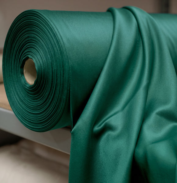 Satin Duchesse *Ab 50 cm