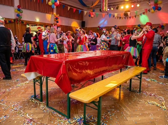 Lackfolie Meterware einlagig für Biertische *65cm breit