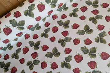 Tischdeckenstoff - Erdbeeren *Ab 50cm