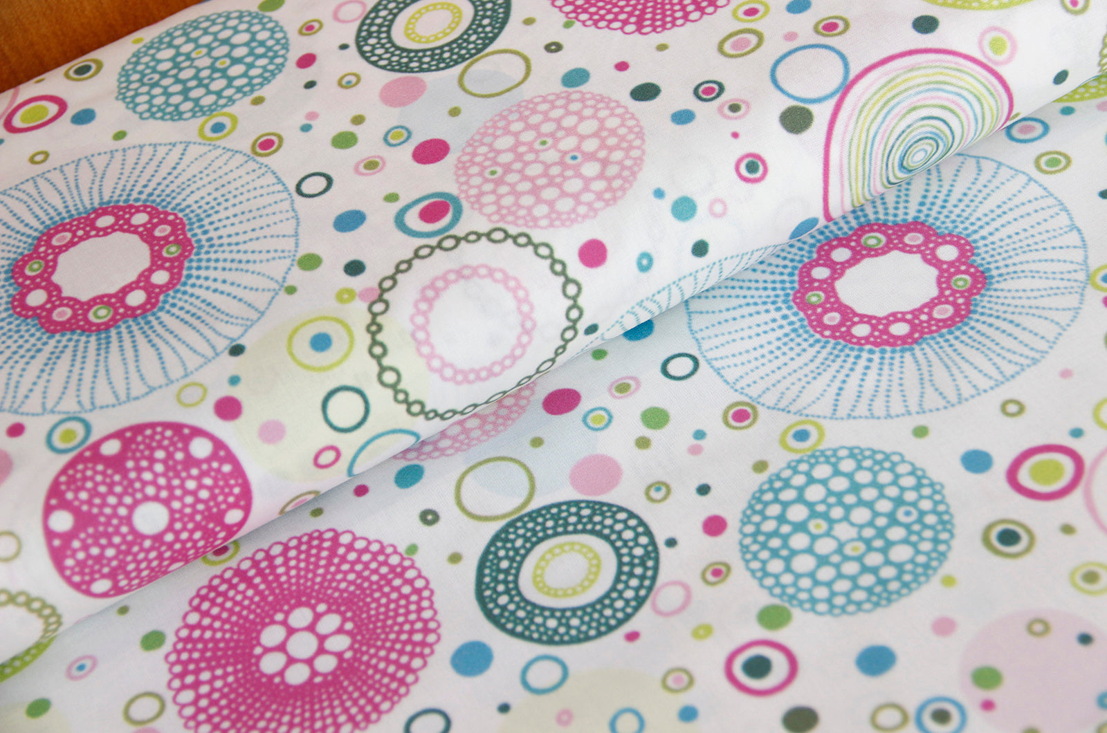 Cotton digital print colorful circles * From 50 cm-1