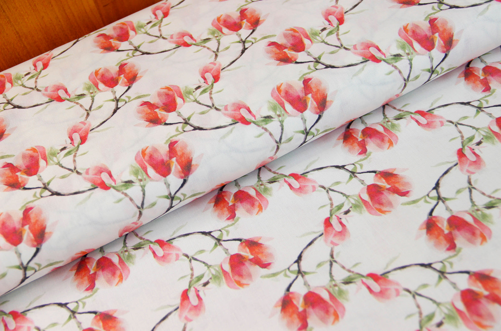 Cotton digital print magnolias * From 50 cm