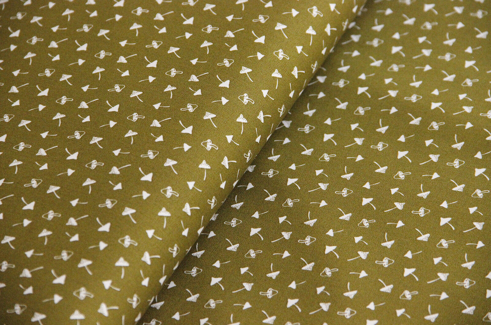 Coton imprimé champignons * A partir de 25 cm