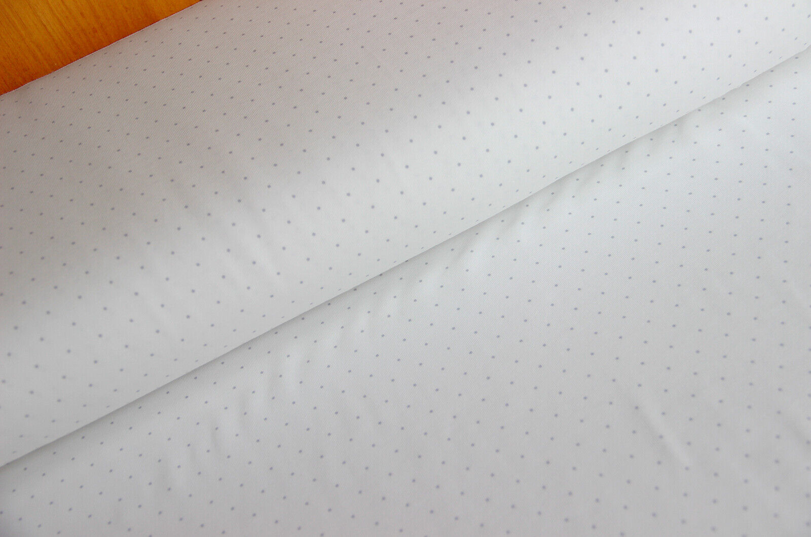 Jersey de coton à pois, tissu jersey pointillé au mètre, tissu extensible *A partir de 50 cm 