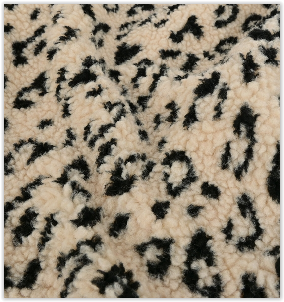 Sherpa Fleece Leo *Ab 50cm