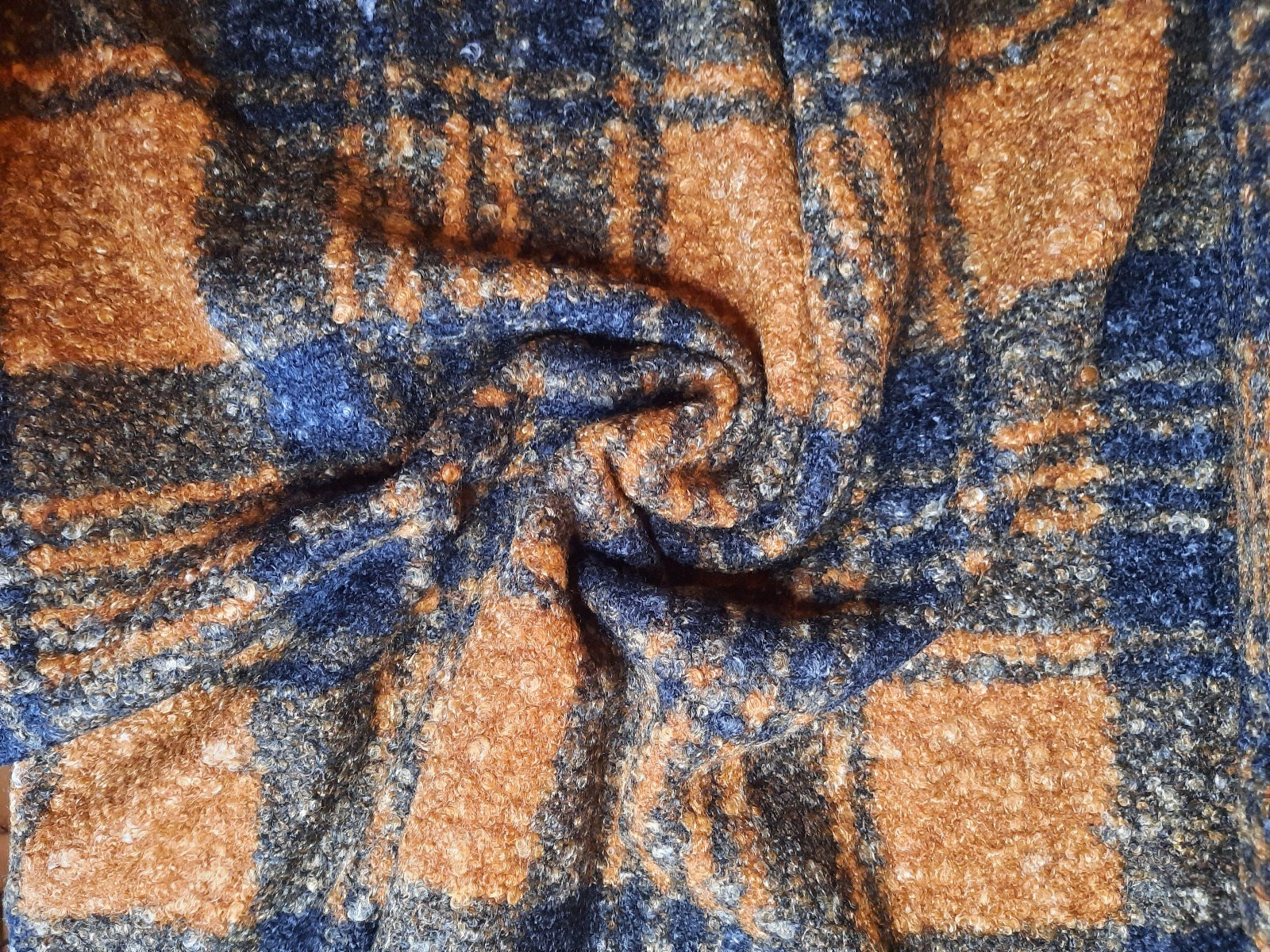 Coat fabric curl *From 50 cm - 0