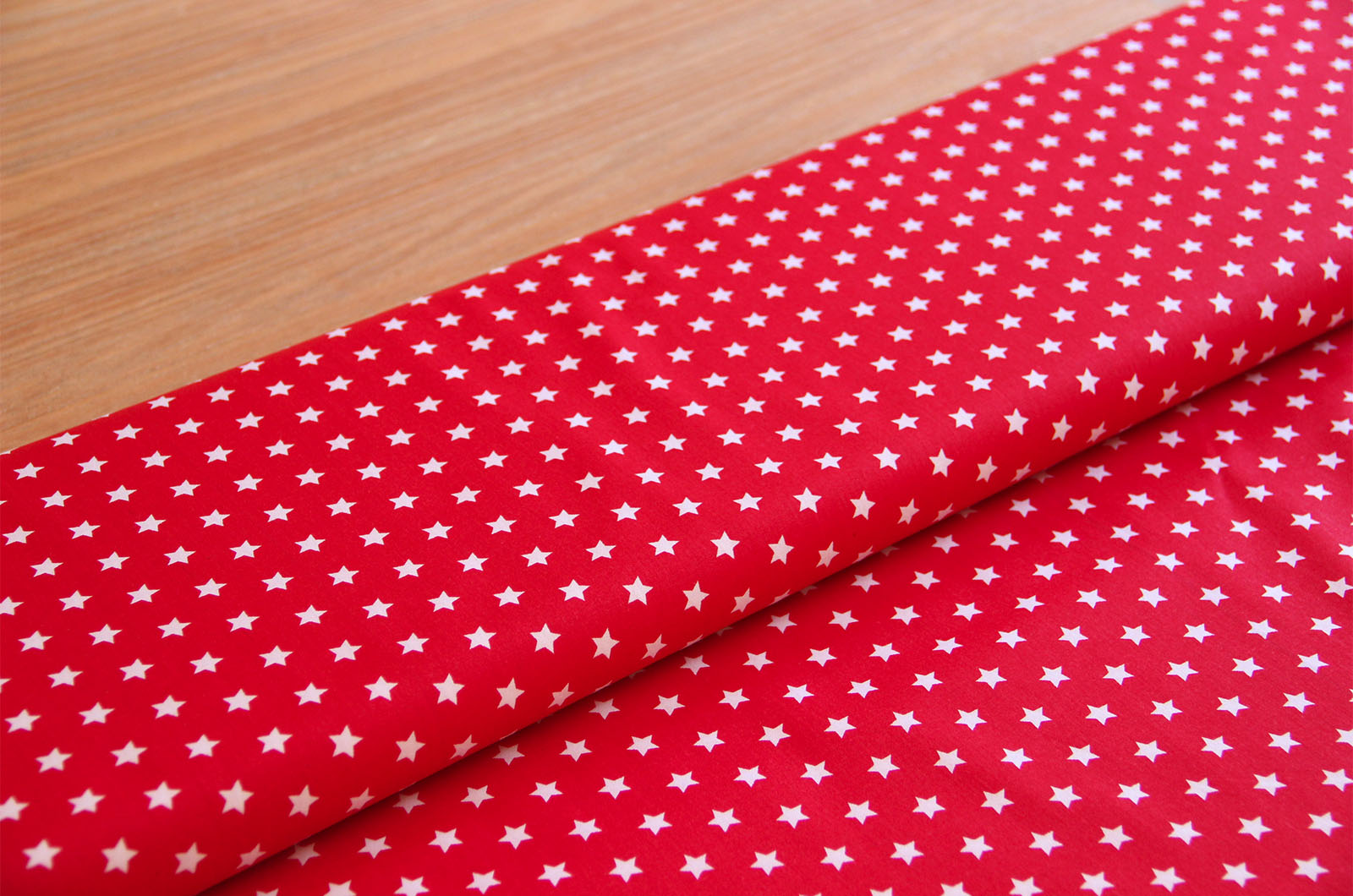 Acheter 015-rouge Coton imprimé étoiles 1cm * A partir de 50cm